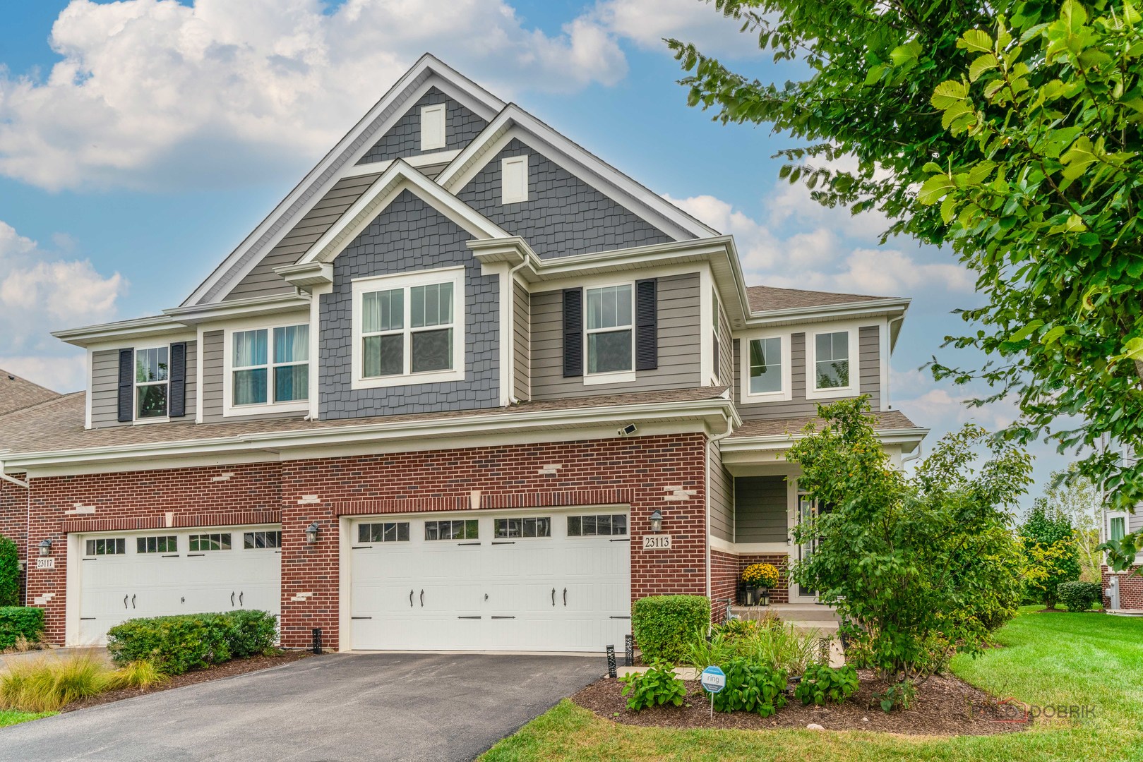 23113 N Pinehurst Drive, Kildeer, IL 60047