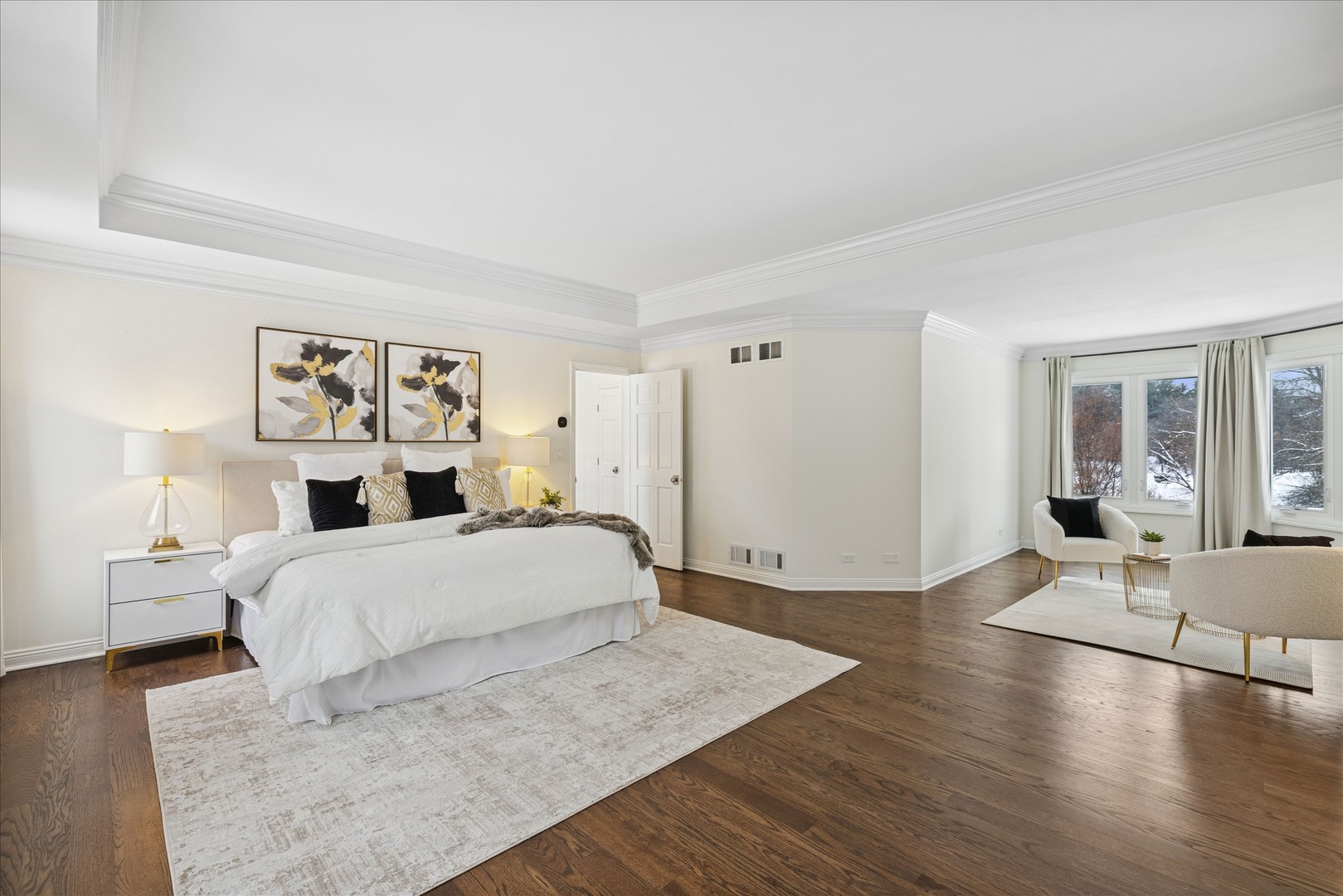 22925 W Schwerman Road, Mundelein, IL 60060