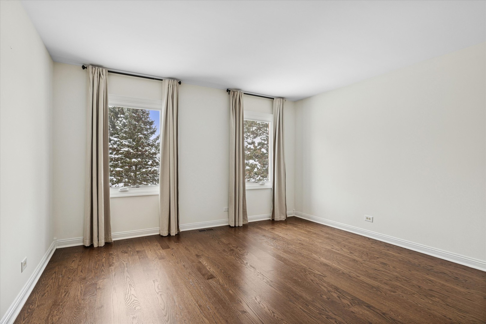 22925 W Schwerman Road, Mundelein, IL 60060