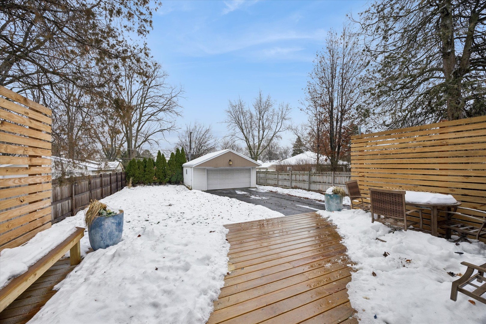 309 N Clinton Avenue, Elmhurst, IL 60126