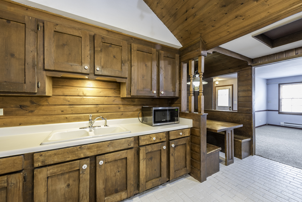 10867 W Beach Road, Beach Park, IL 60087