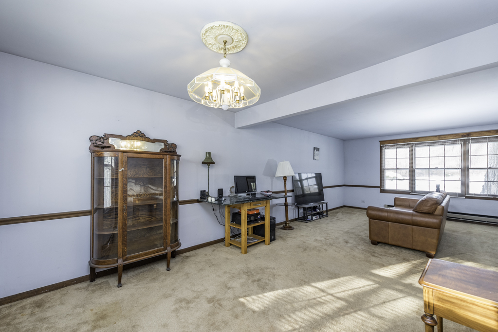 10867 W Beach Road, Beach Park, IL 60087