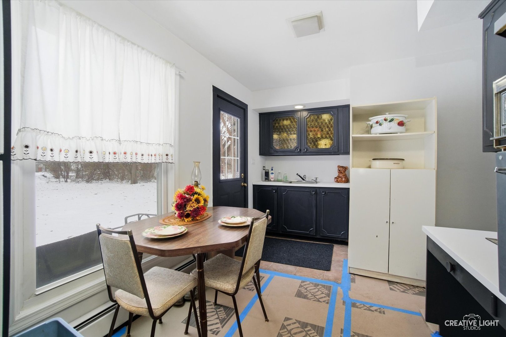 1114 Century Oaks Drive, Elgin, IL 60123