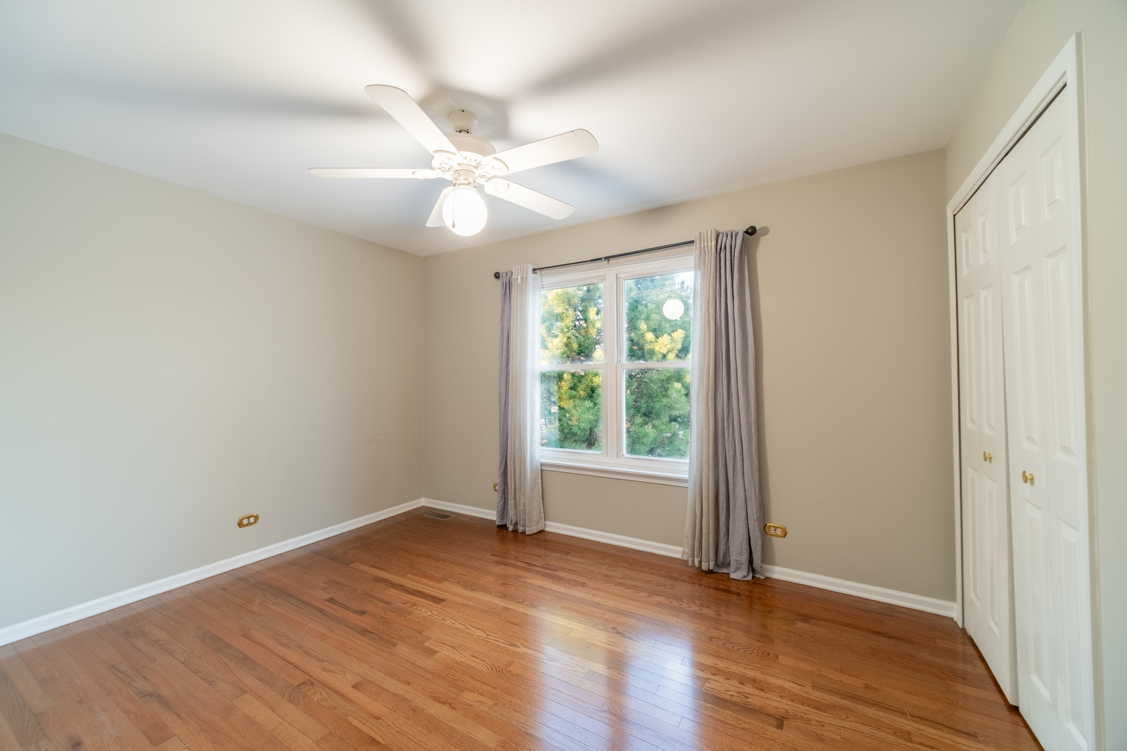 291 Morgan Valley Drive, Oswego, IL 60543