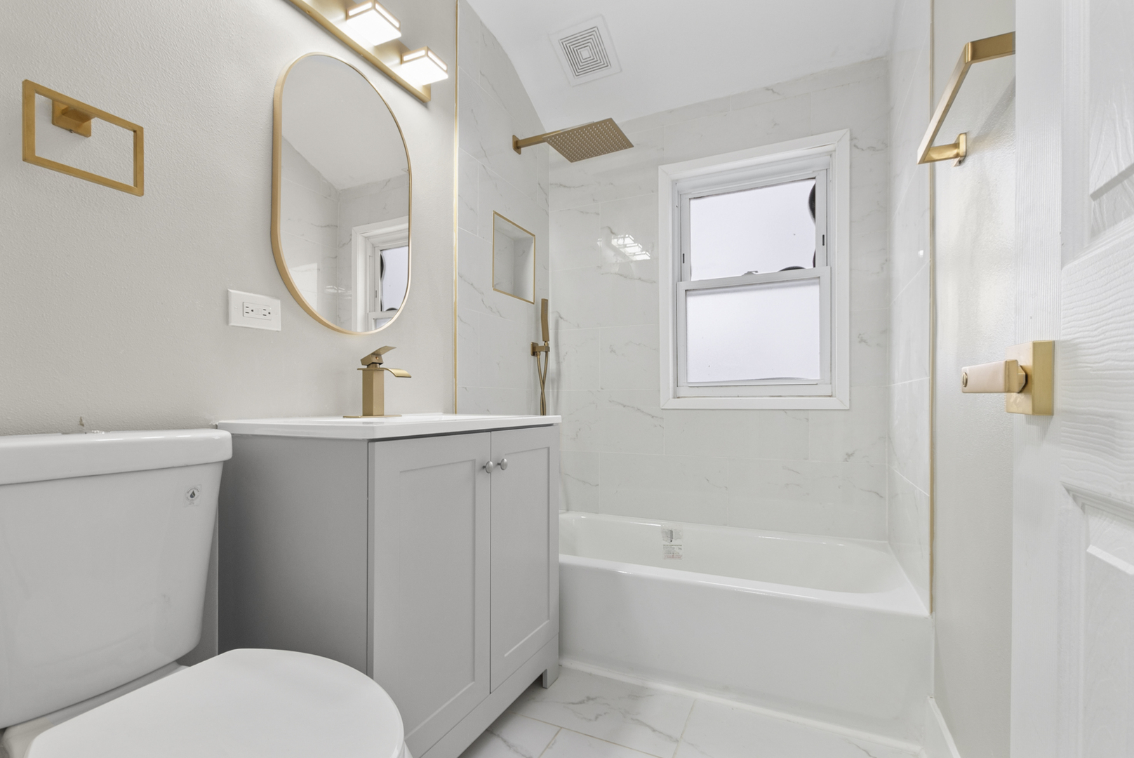 9534 S Euclid Avenue, Chicago, IL 60617