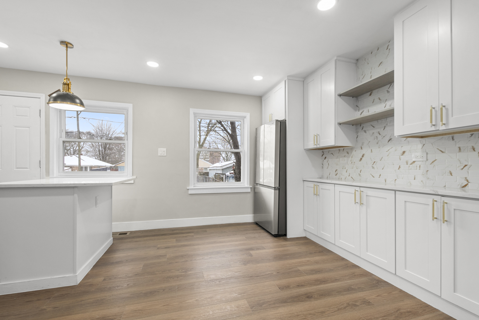 9534 S Euclid Avenue, Chicago, IL 60617