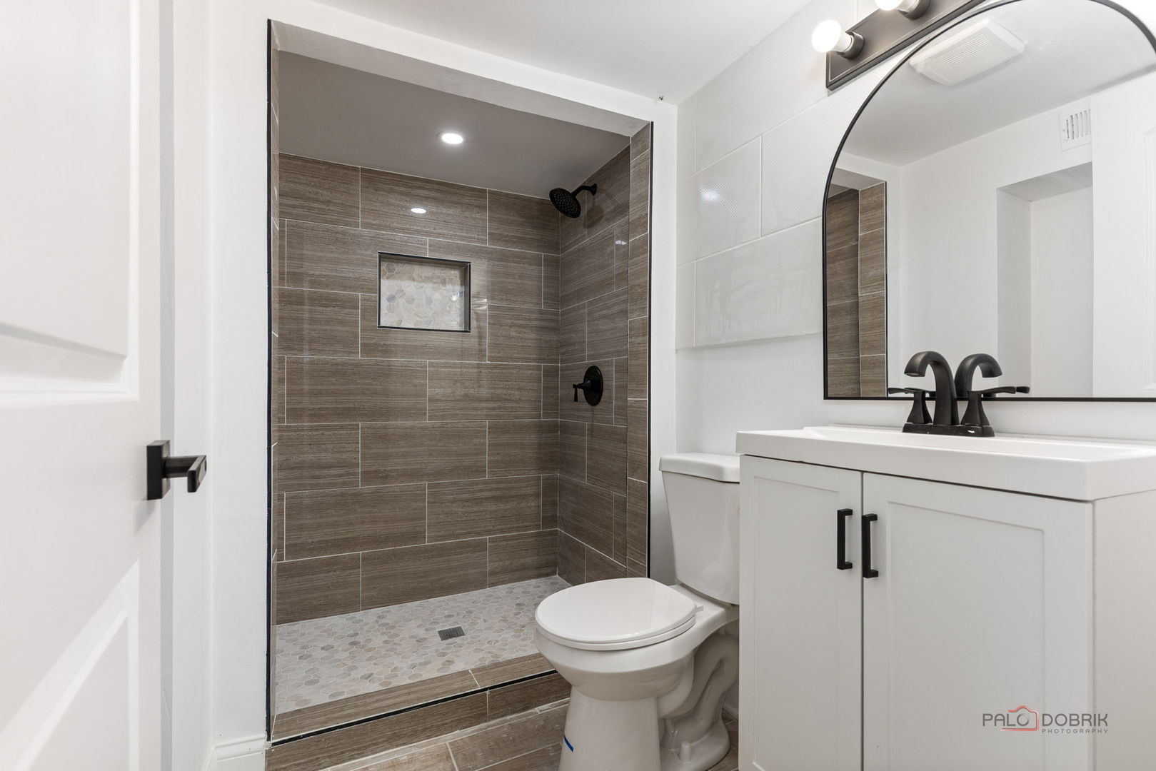 14739 Maple Avenue, Orland Park, IL 60462