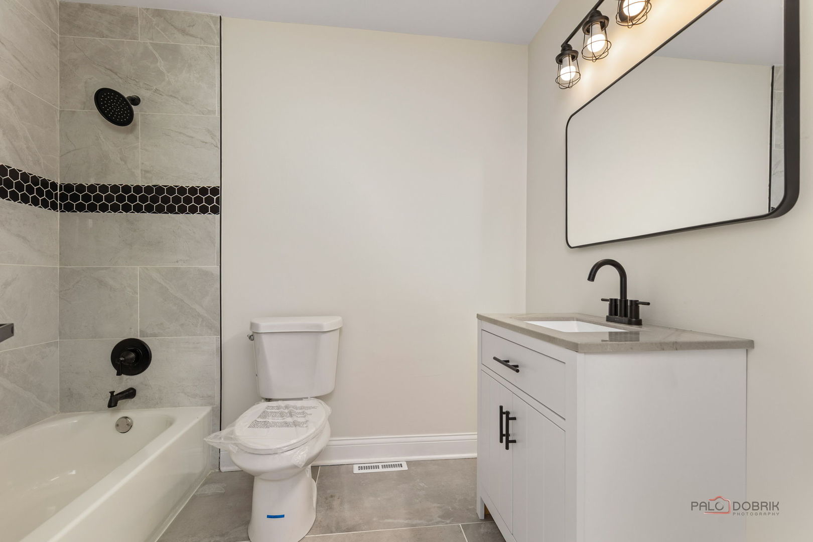 14739 Maple Avenue, Orland Park, IL 60462