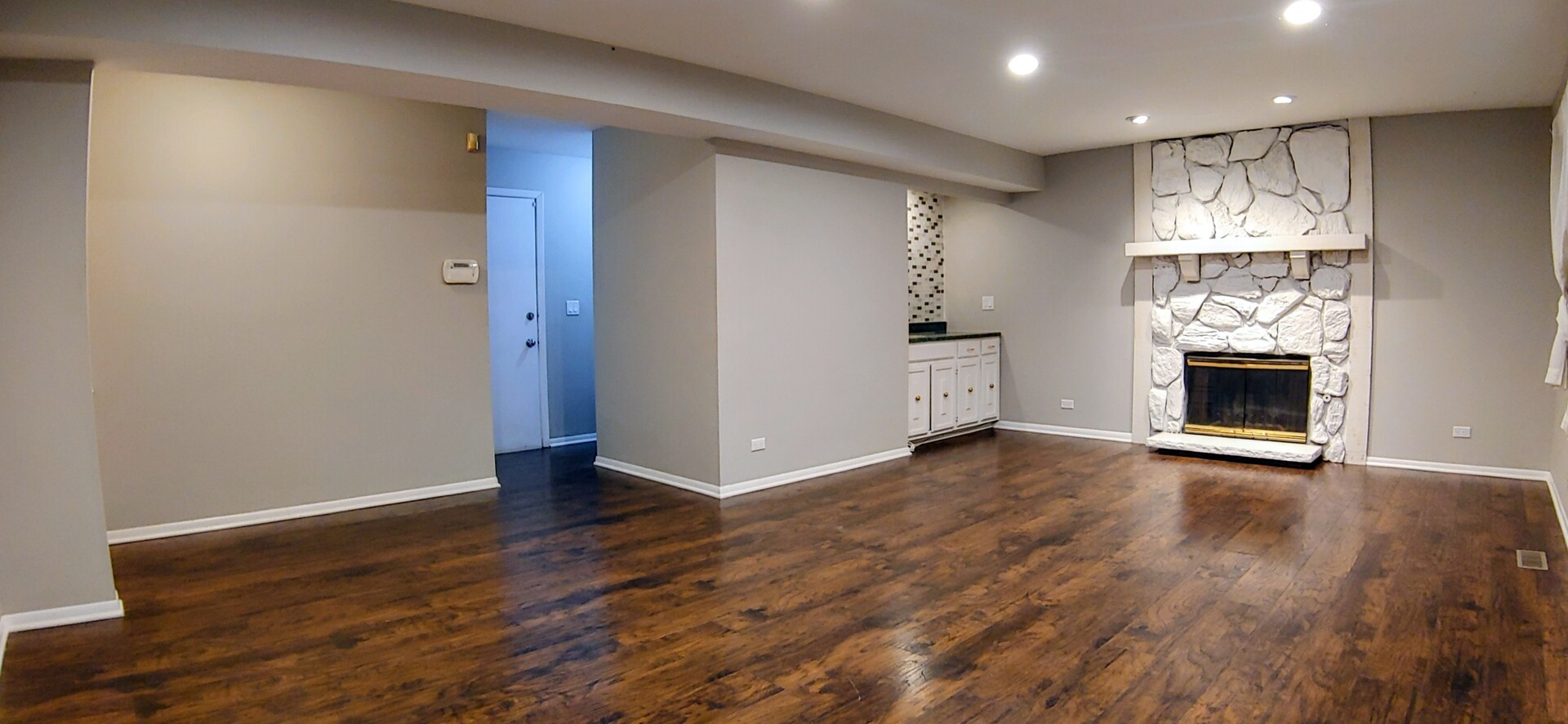 1970 Dogwood Drive, Hoffman Estates, IL 60192