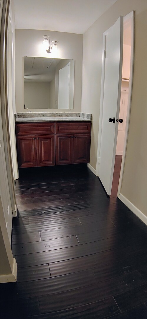 1970 Dogwood Drive, Hoffman Estates, IL 60192