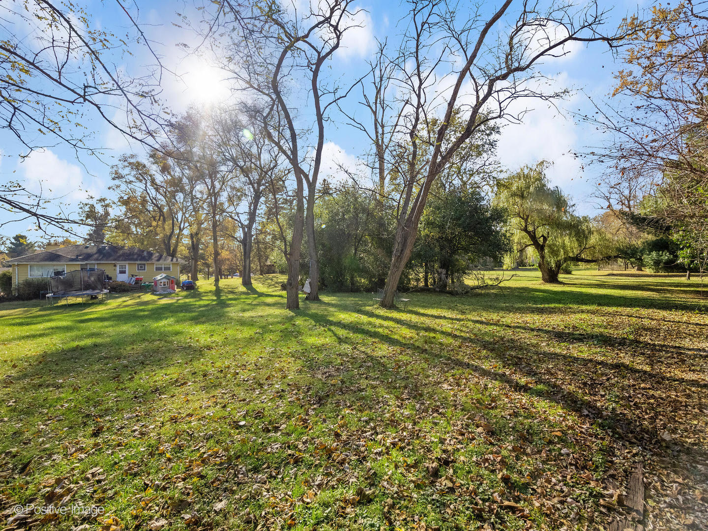 6 Pine Hill Lane, Oak Brook, IL 60523