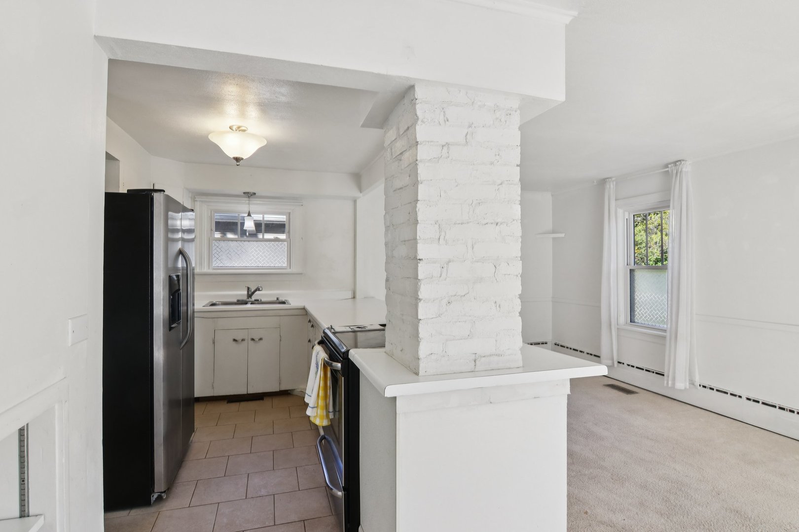 390 N Garfield Boulevard, Grayslake, IL 60030