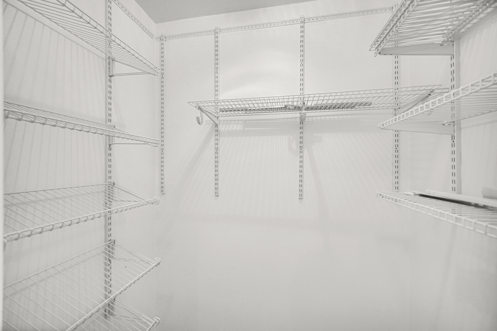 12 Iliad Drive, Tinley Park, IL 60477