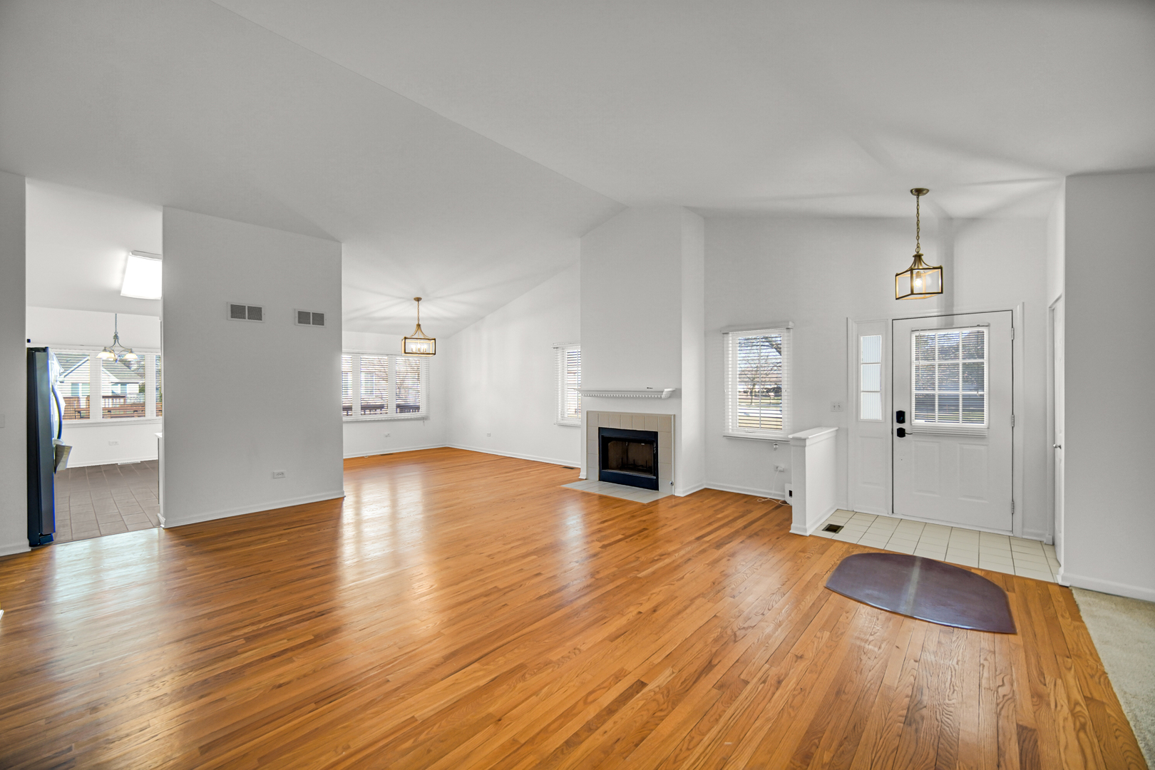 12 Iliad Drive, Tinley Park, IL 60477