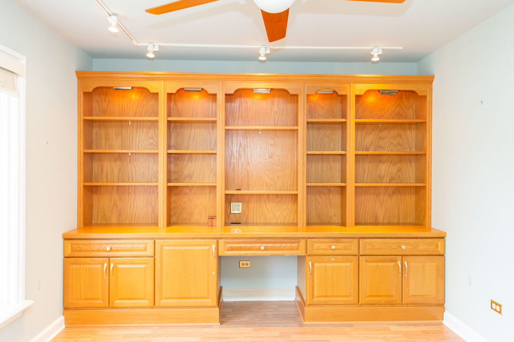 3427 VOLLMER Road #209, Flossmoor, IL 60422