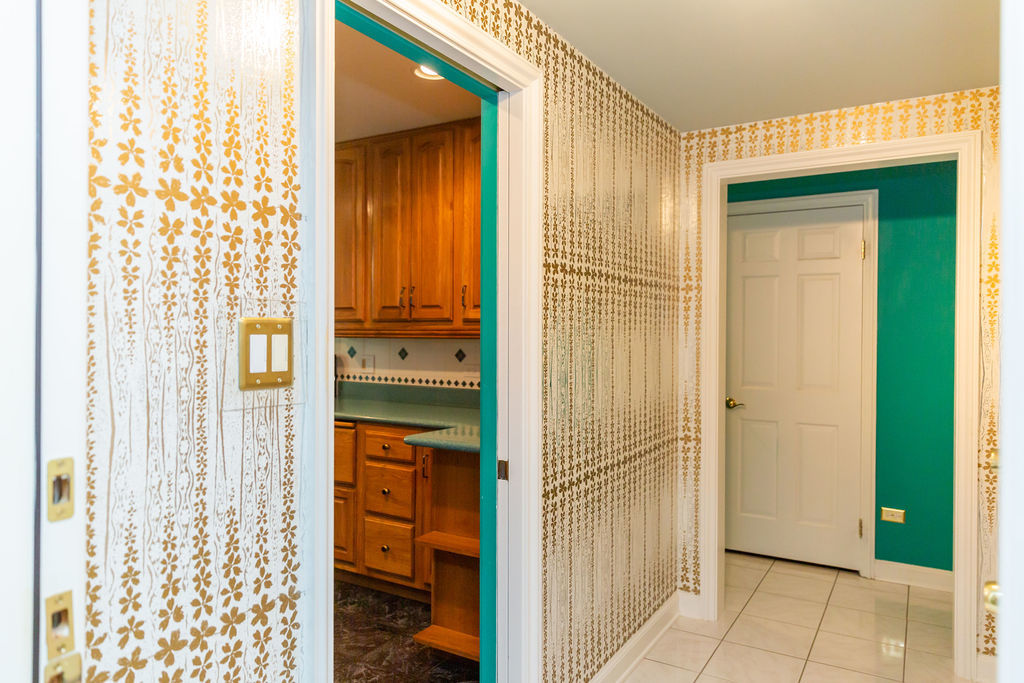 3427 VOLLMER Road #209, Flossmoor, IL 60422