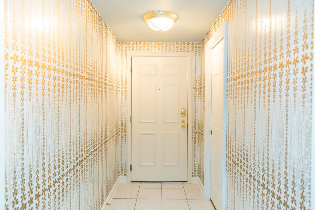 3427 VOLLMER Road #209, Flossmoor, IL 60422