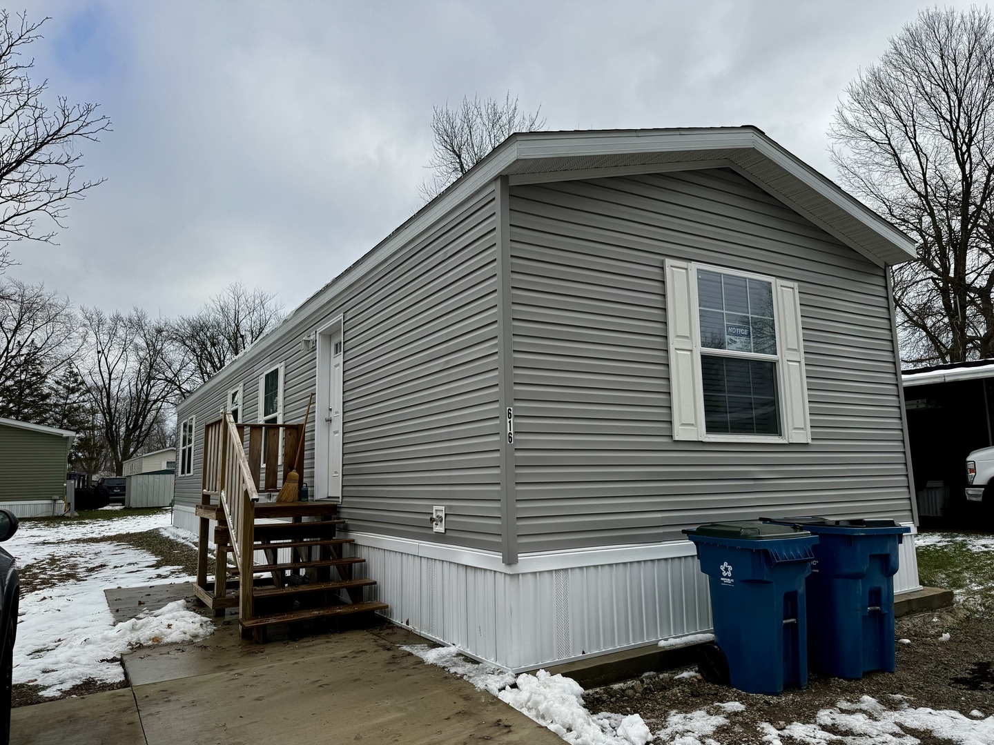 616 6th Street, Bloomington, IL 61704