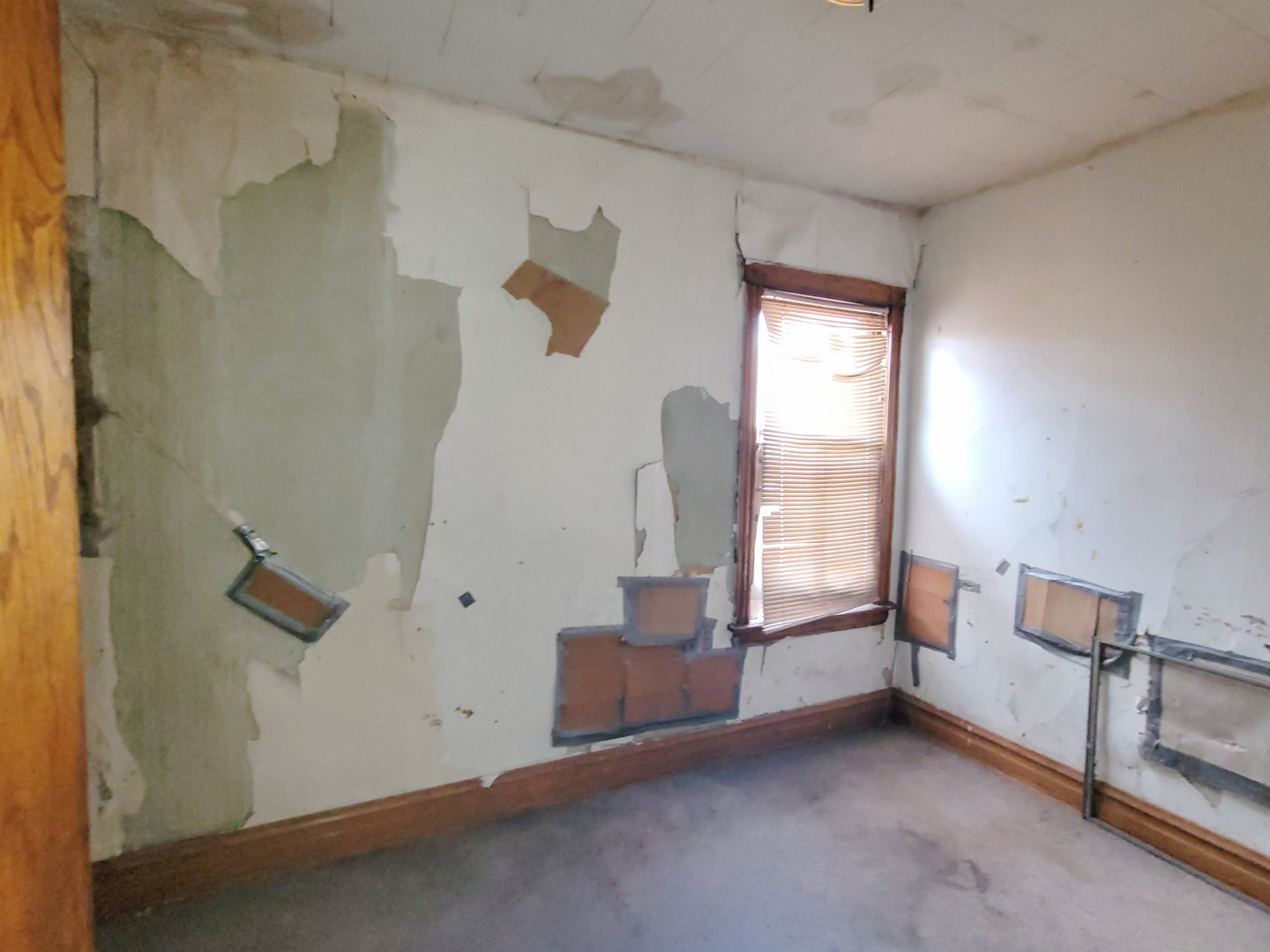 2641 W 69th Street, Chicago, IL 60629