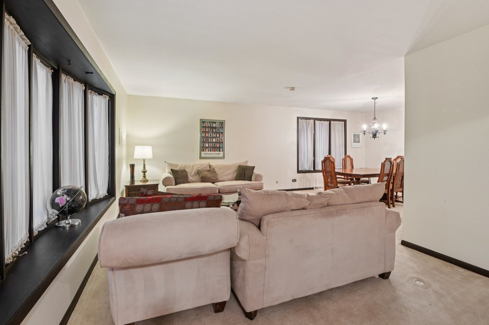 7605 Banks Street, Justice, IL 60458