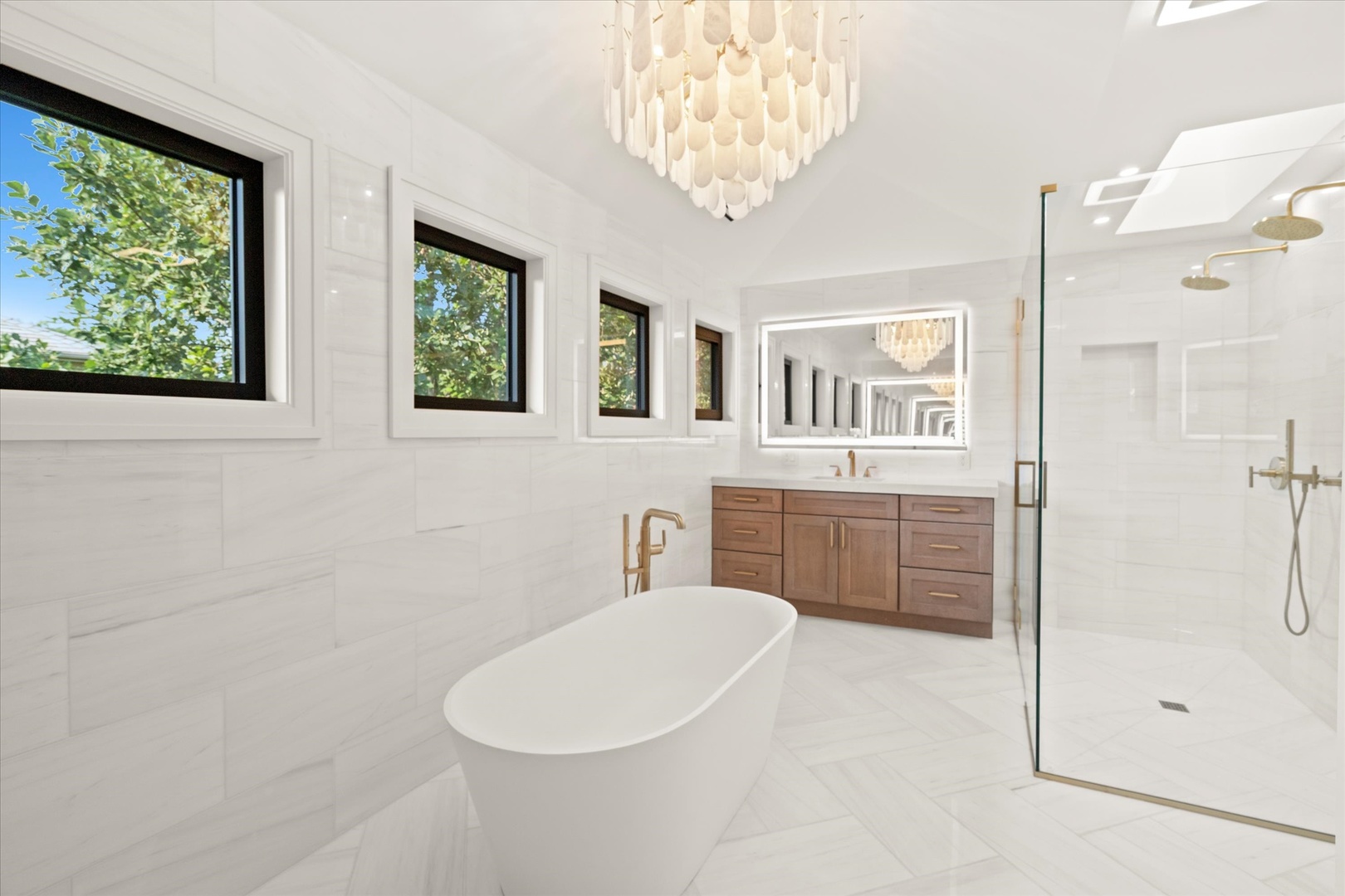 9427 Falling Waters Drive, Burr Ridge, IL 60527