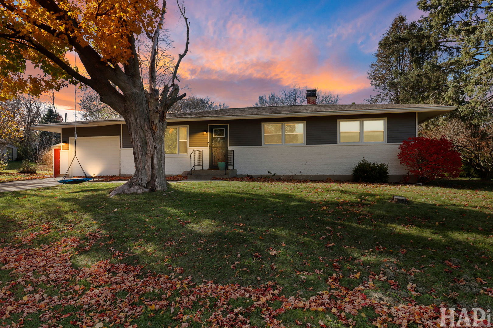 4709 Oeffling Court, McHenry, IL 60051