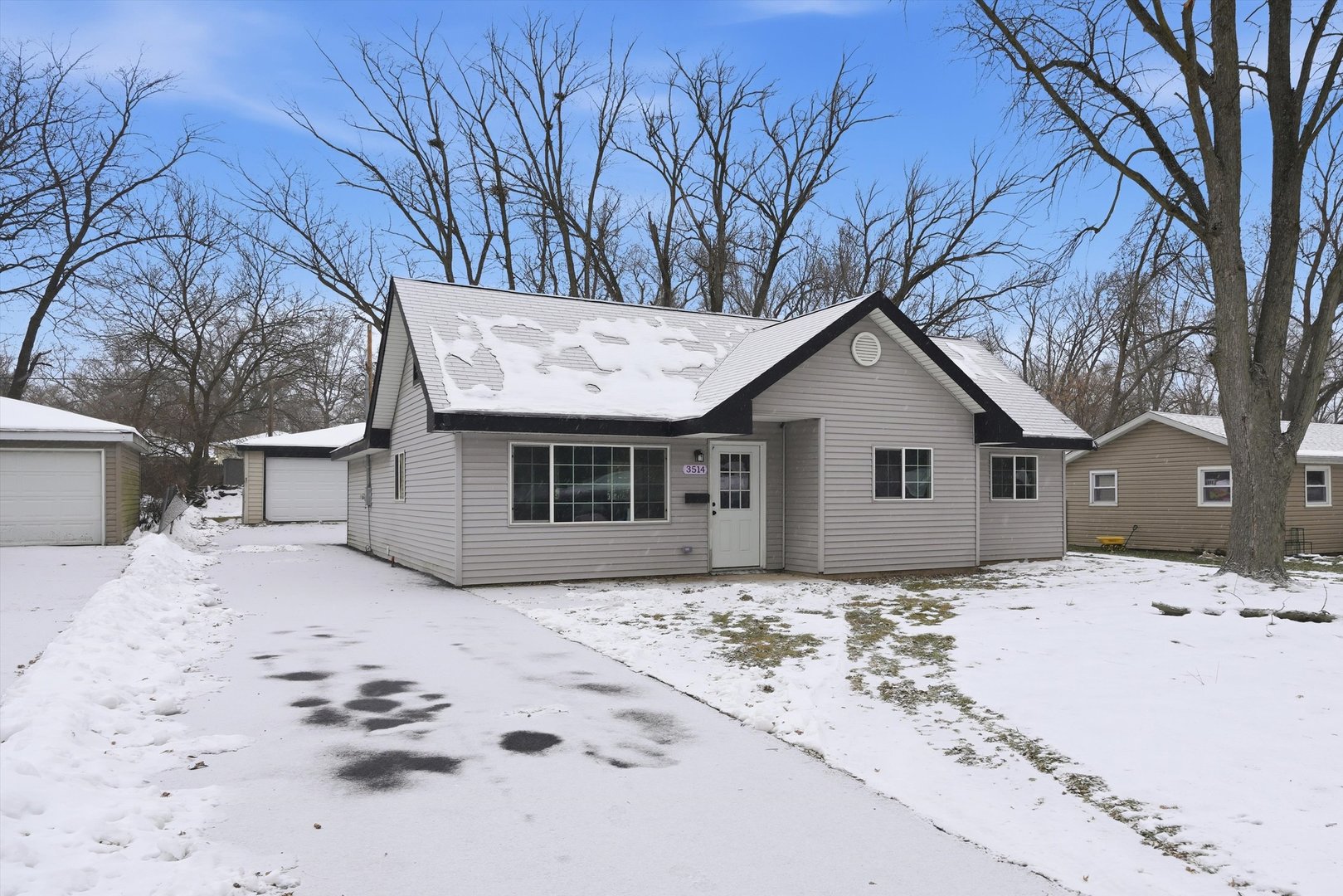 3514 Ashland Avenue, Steger, IL 60475