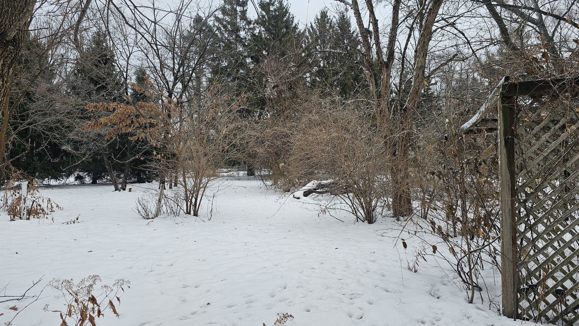 27w264 80th Street, Naperville, IL 60565