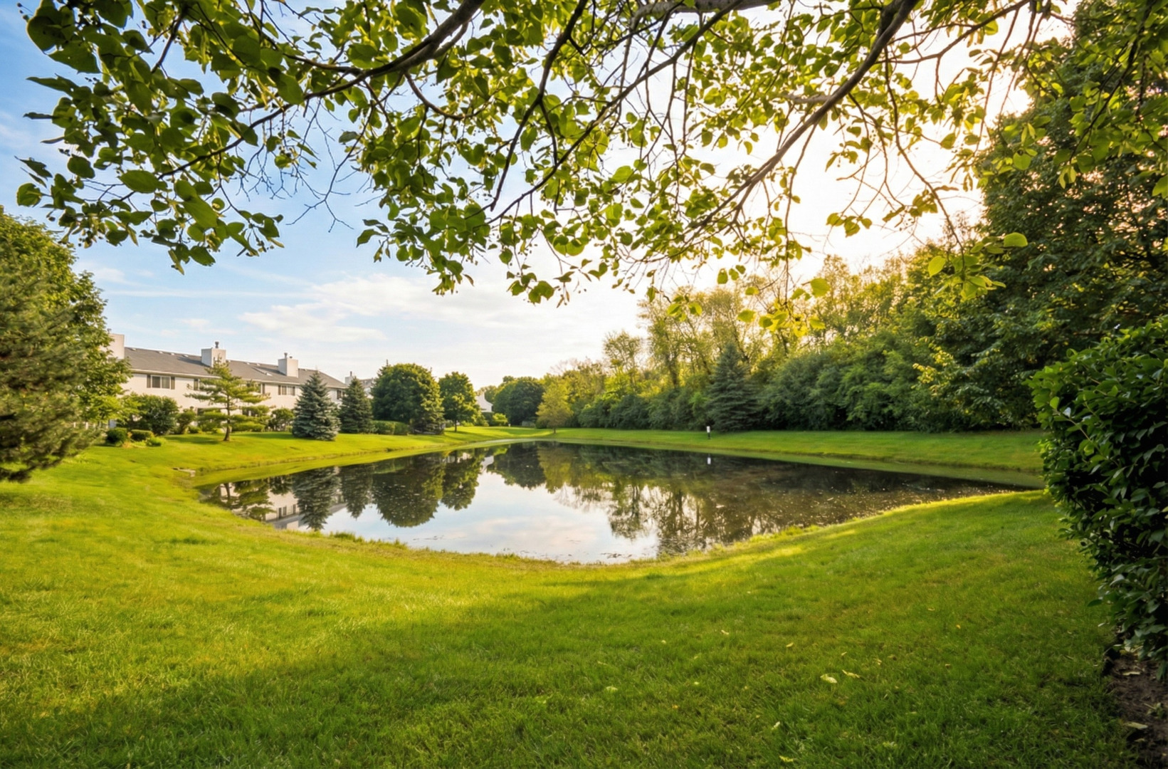 1389 S Candlestick Way, Waukegan, IL 60085