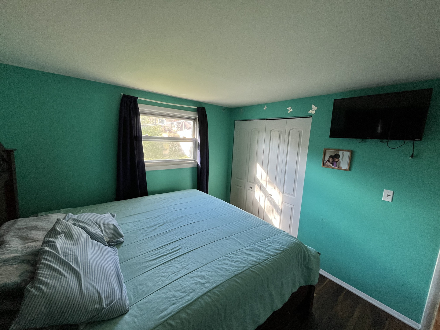 510 Tyler Drive, Carpentersville, IL 60110