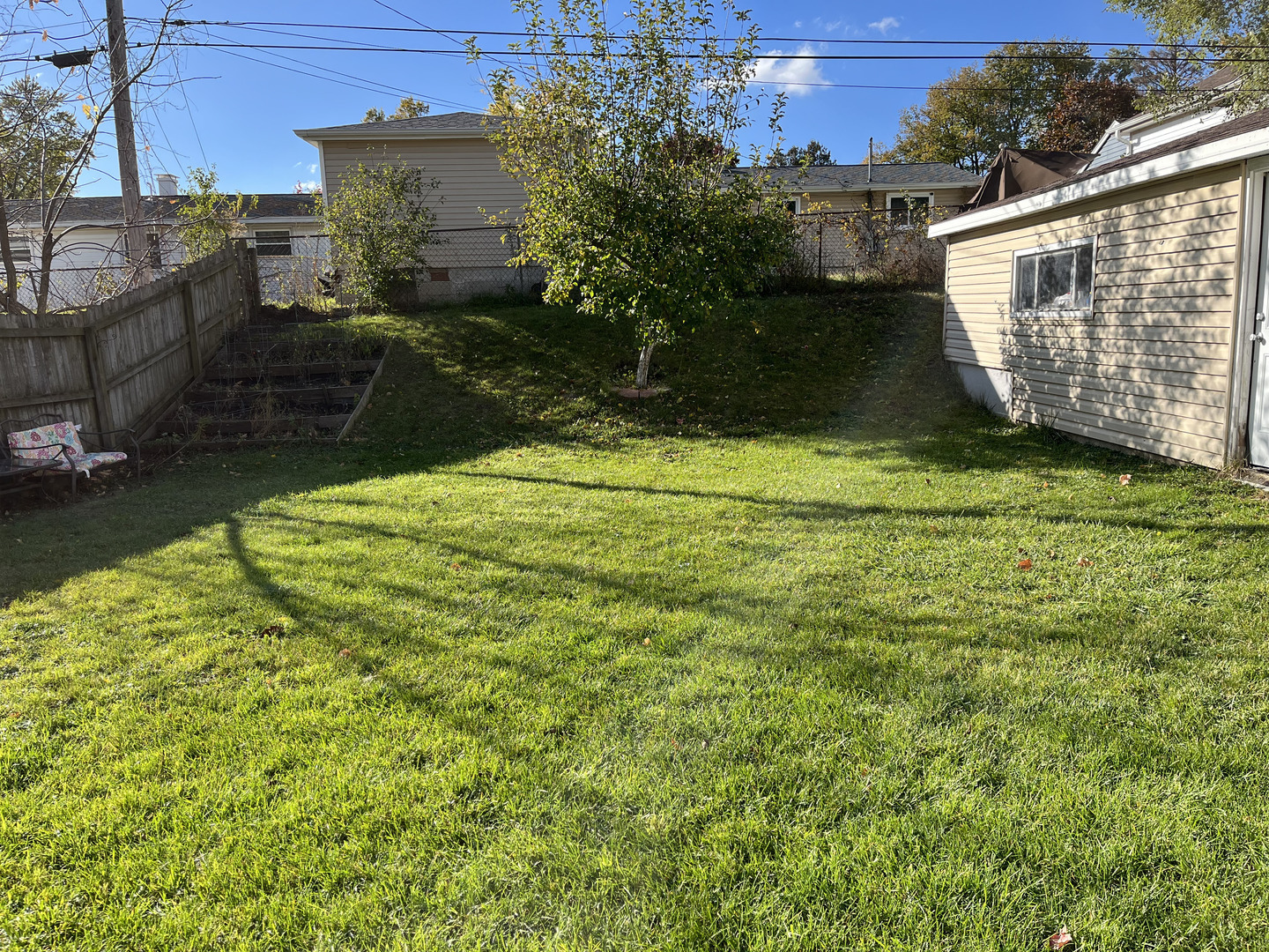 510 Tyler Drive, Carpentersville, IL 60110