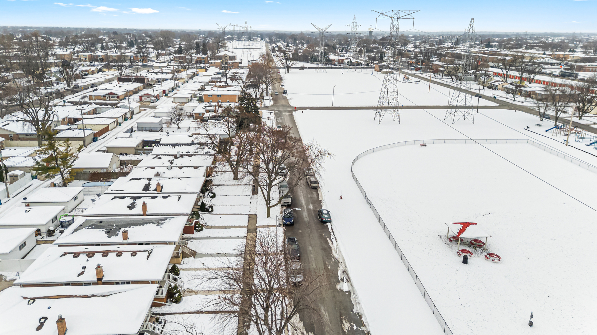 7727 New England Avenue, Burbank, IL 60459