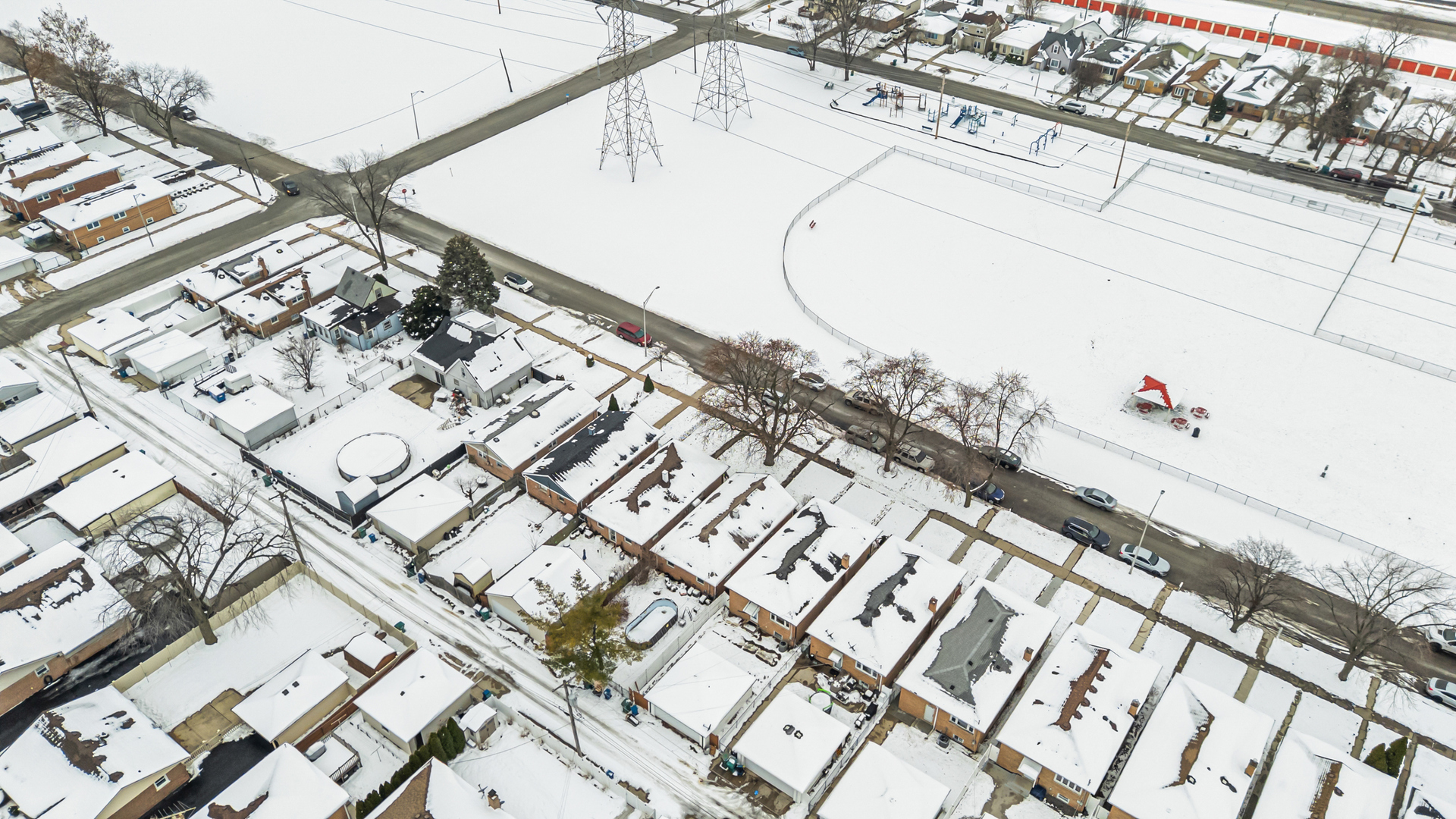 7727 New England Avenue, Burbank, IL 60459