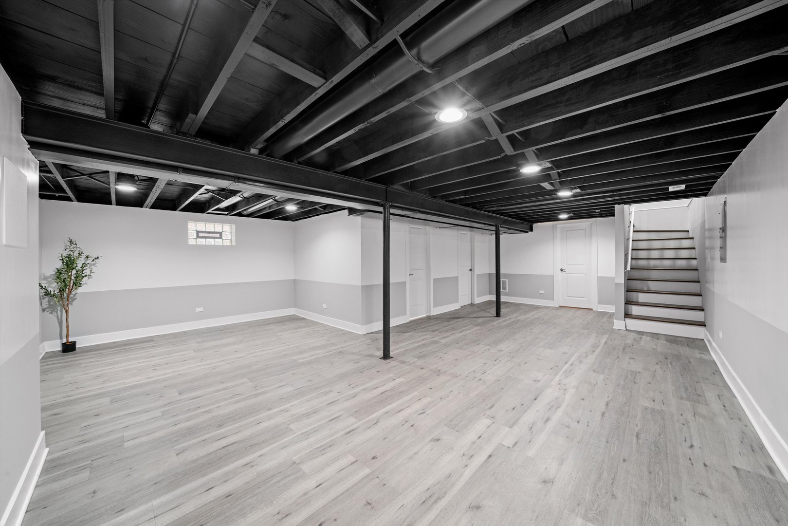 819 E 98th Place, Chicago, IL 60628