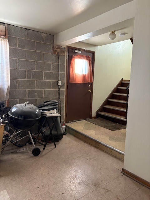 77 Paxton Avenue, Calumet City, IL 60409