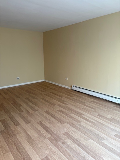 77 Paxton Avenue, Calumet City, IL 60409