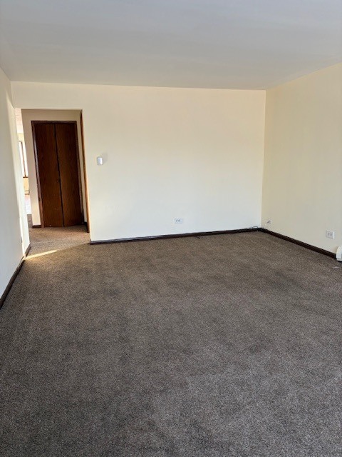 77 Paxton Avenue, Calumet City, IL 60409