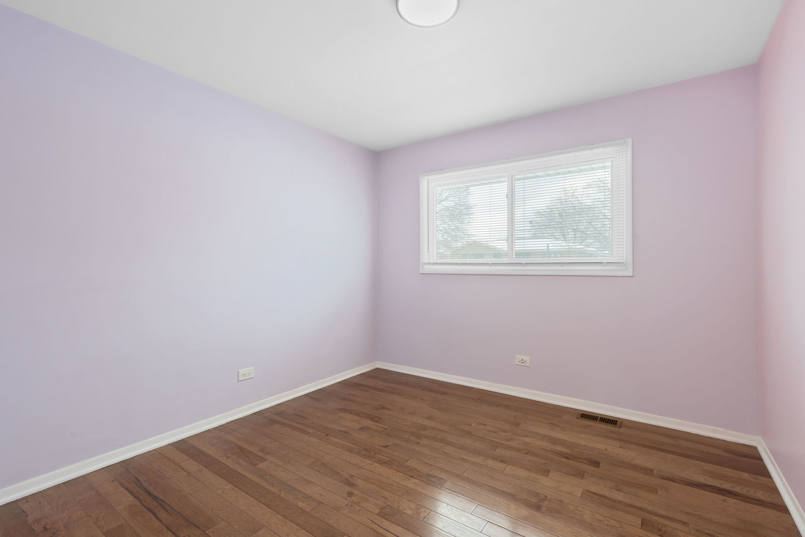 543 Victoria Lane, Wood Dale, IL 60191