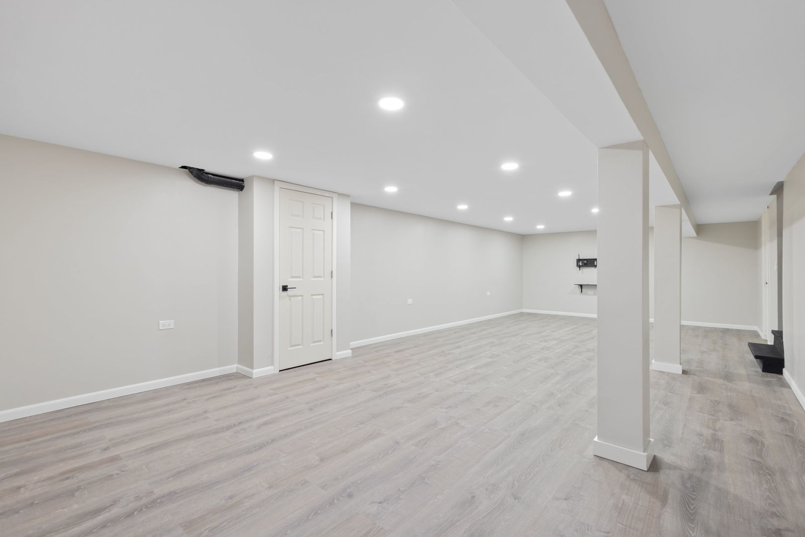 543 Victoria Lane, Wood Dale, IL 60191