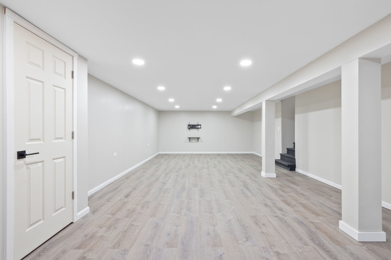 543 Victoria Lane, Wood Dale, IL 60191