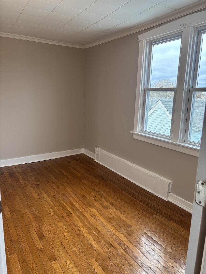 2524 N Central Park Avenue #3, Chicago, IL 60647