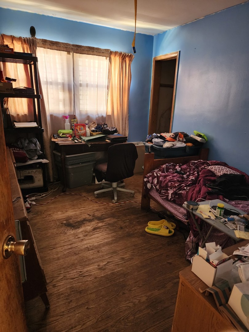 657 E 100th Place, Chicago, IL 60628