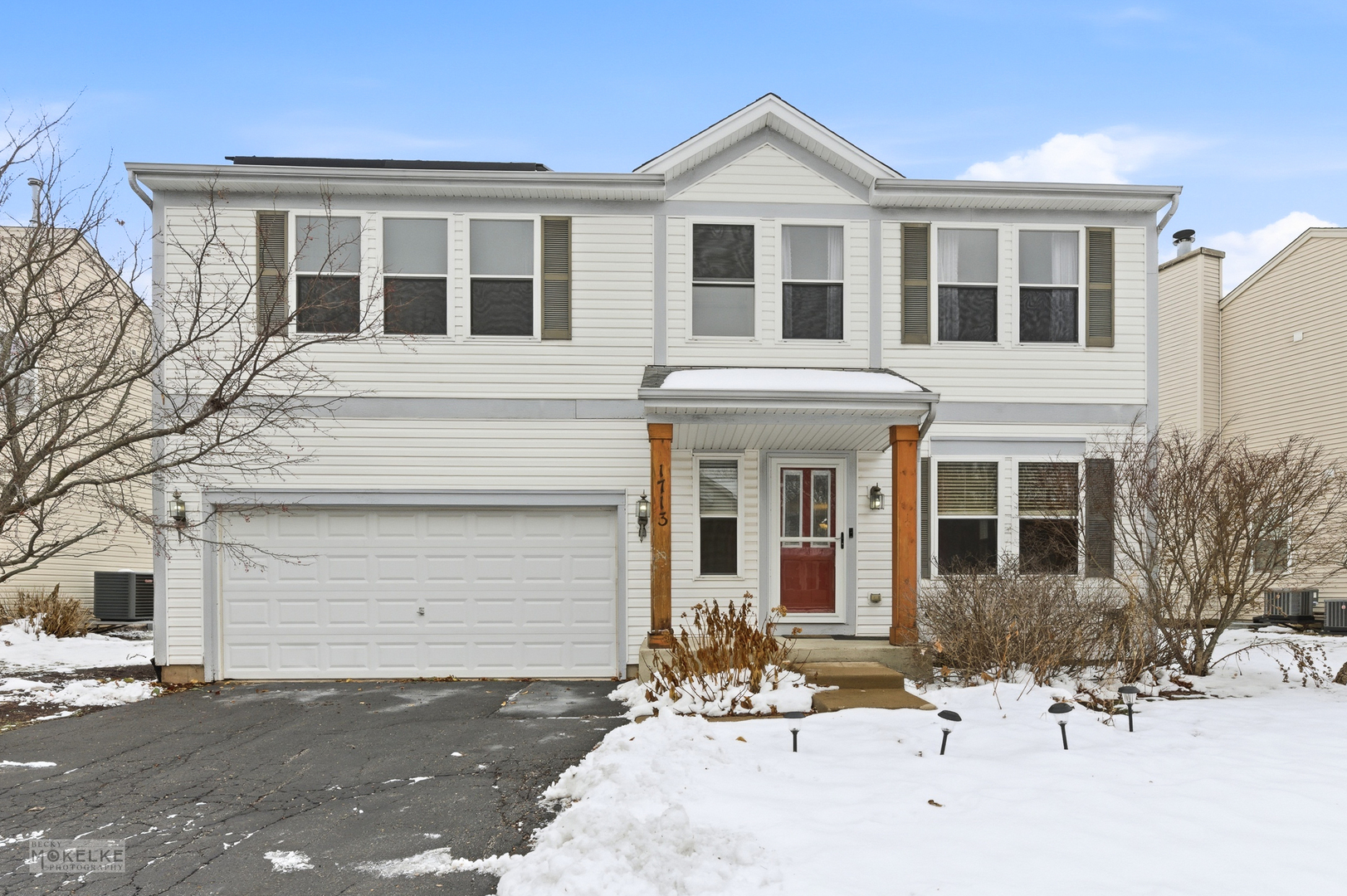 1715 Ivy Lane, Montgomery, IL 60538