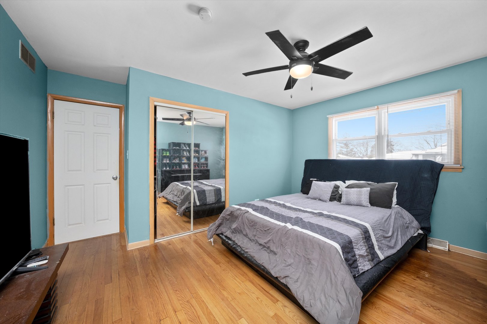 16061 Wabash Avenue, South Holland, IL 60473