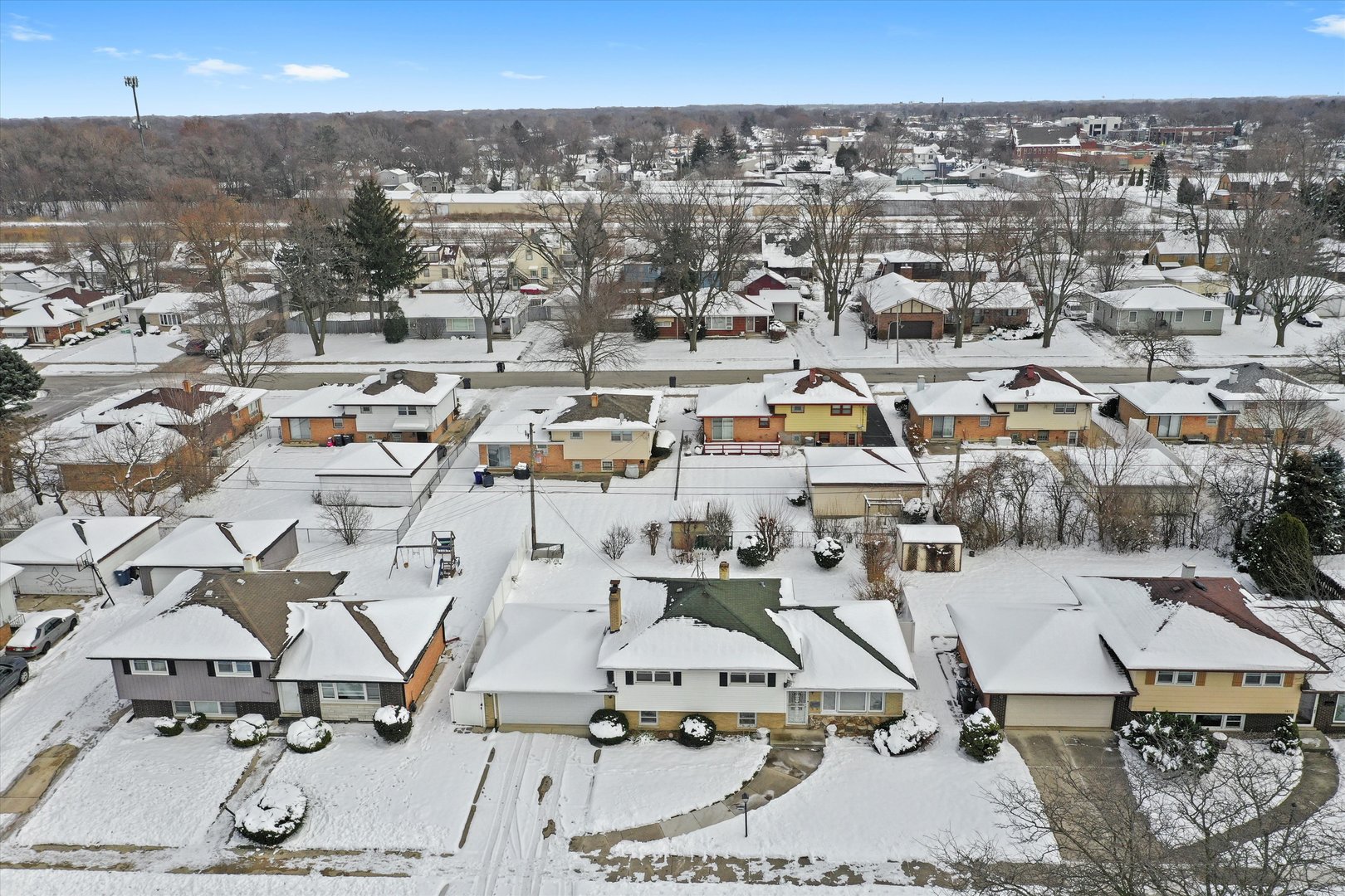 16061 Wabash Avenue, South Holland, IL 60473