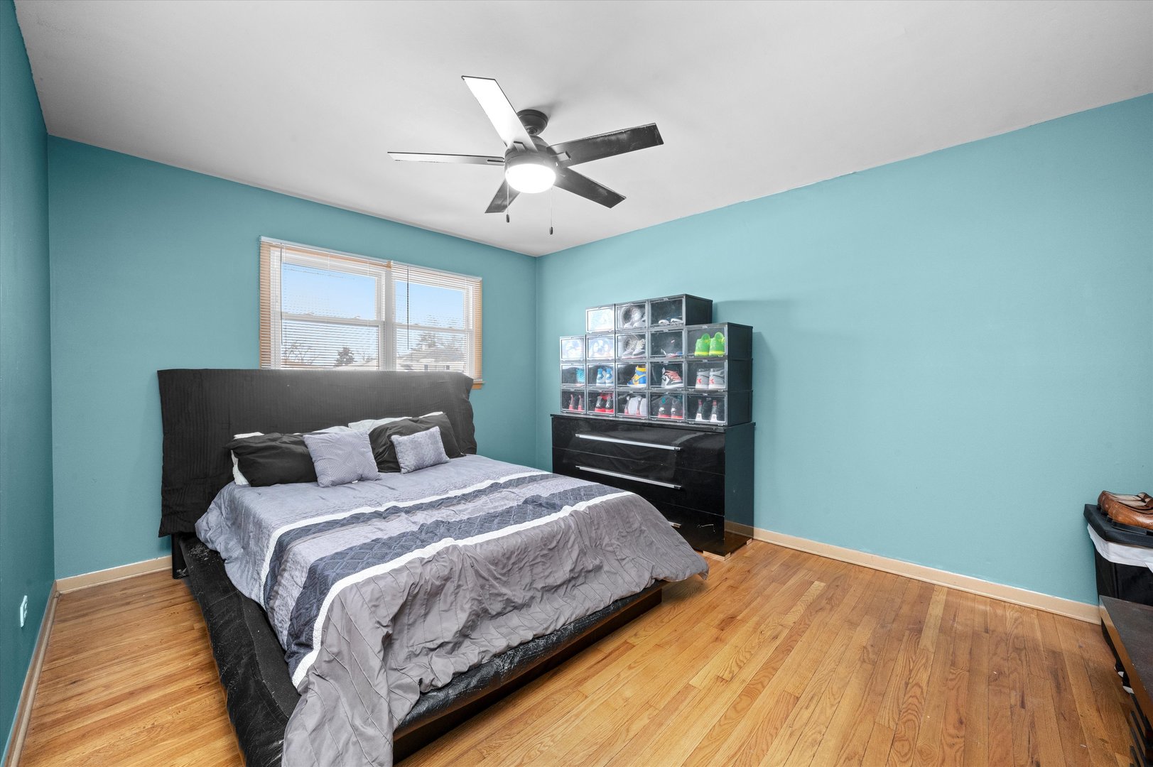 16061 Wabash Avenue, South Holland, IL 60473