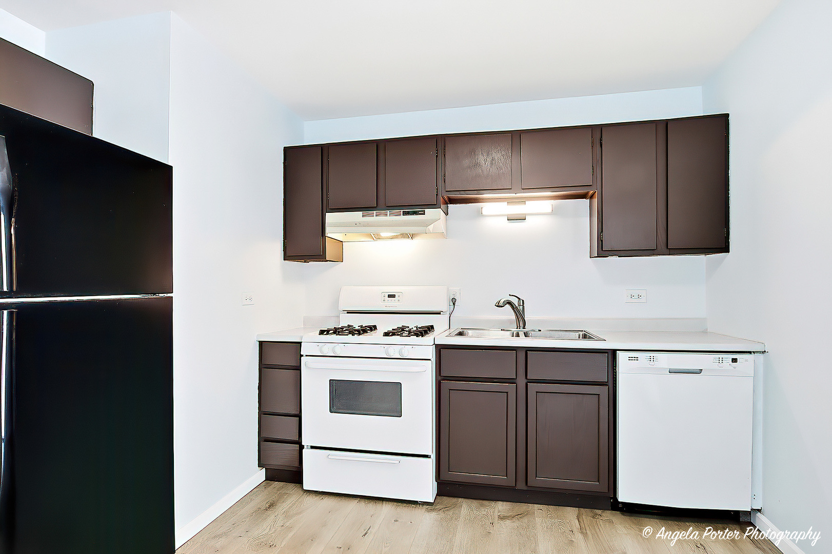 831 Washington Street #2, Woodstock, IL 60098