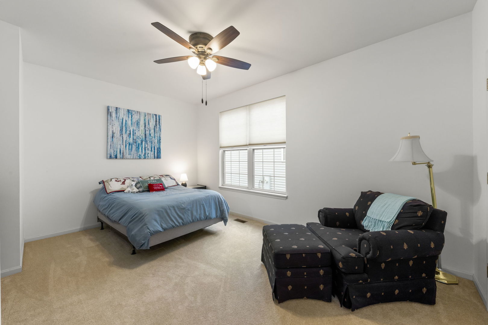 16174 Seneca Lake Circle, Crest Hill, IL 60403