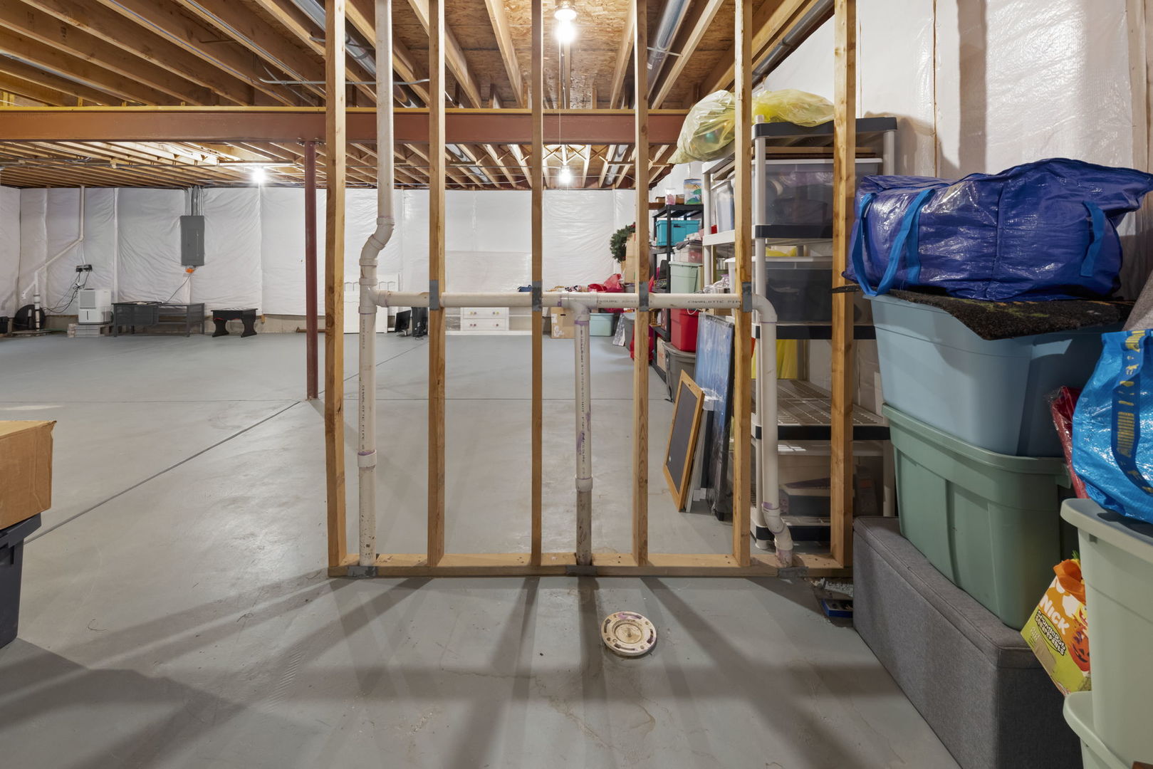 16174 Seneca Lake Circle, Crest Hill, IL 60403