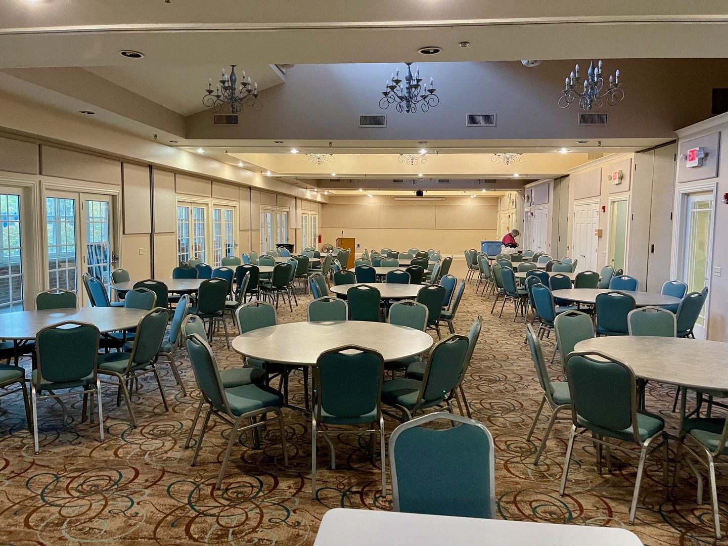 16174 Seneca Lake Circle, Crest Hill, IL 60403